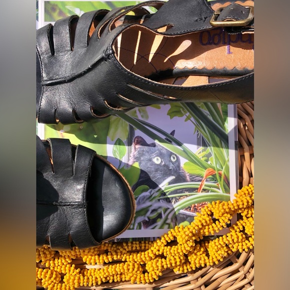 Indigo by Clark’s Cork Wedge Black Leather Sandals - Picture 2 of 9